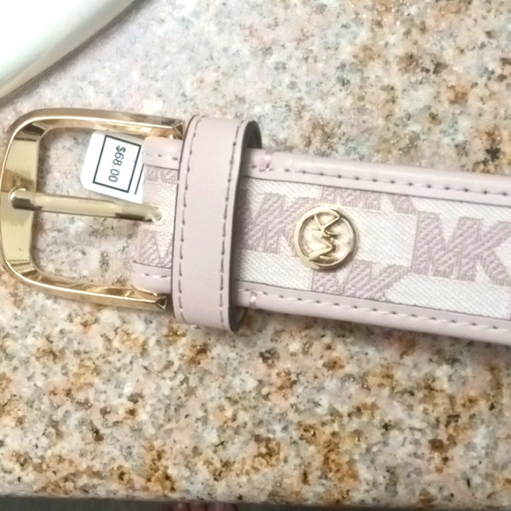 Michael Kors belt